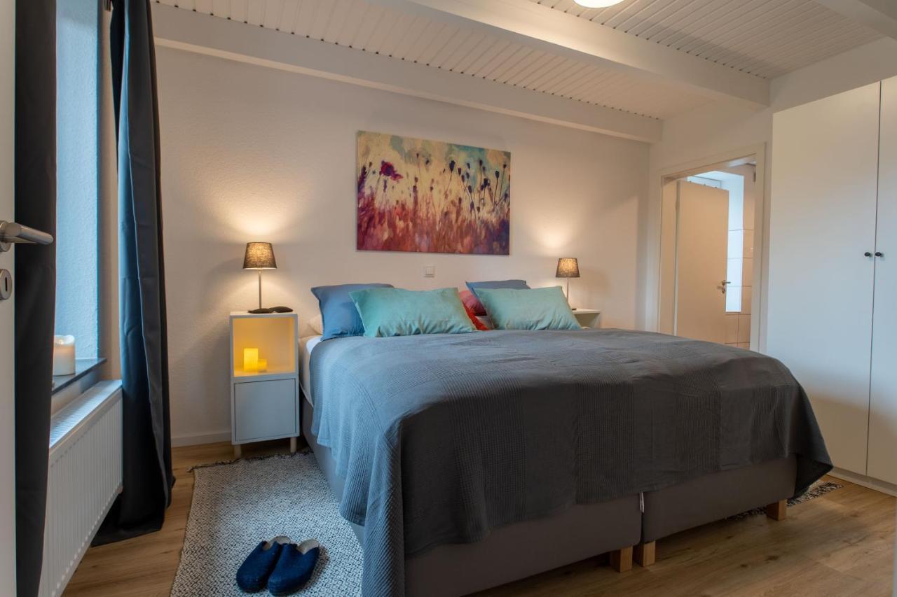 Weberhof Ferienapartments In Rostrup Am Westufer Des Zwischenahner Meers Бад Цвишенан Екстериор снимка