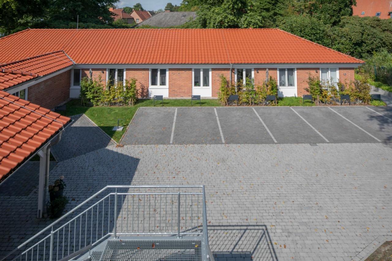 Weberhof Ferienapartments In Rostrup Am Westufer Des Zwischenahner Meers Бад Цвишенан Екстериор снимка