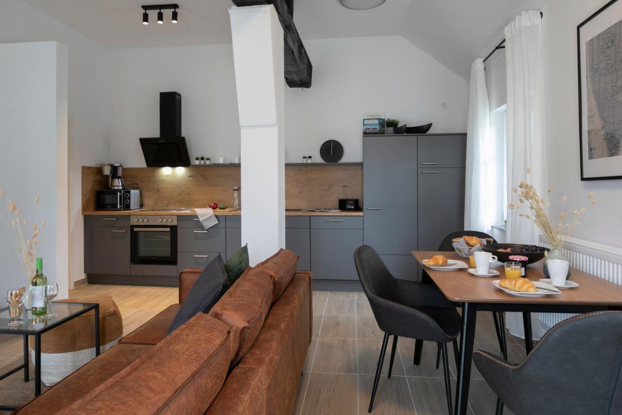 Weberhof Ferienapartments In Rostrup Am Westufer Des Zwischenahner Meers Бад Цвишенан Екстериор снимка
